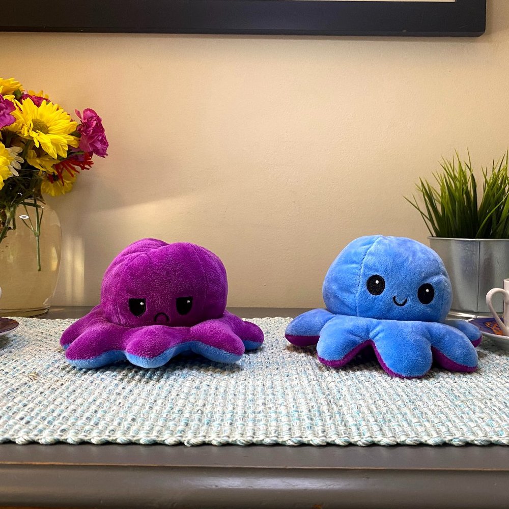 Purple/Blue Happy/Sad Octopus Soft Plush!🐙🦑